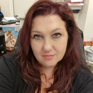 Meet your Posher, Becky